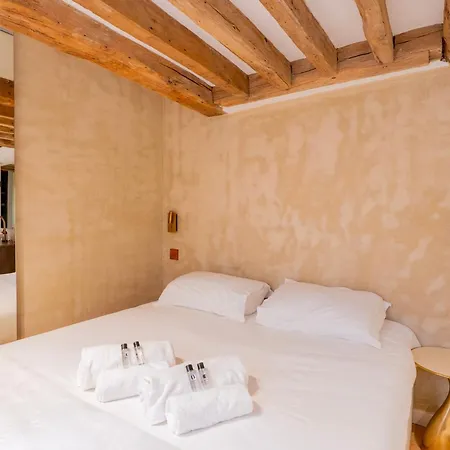 Appartement De Luxe Et De Gamme Au Cœur De